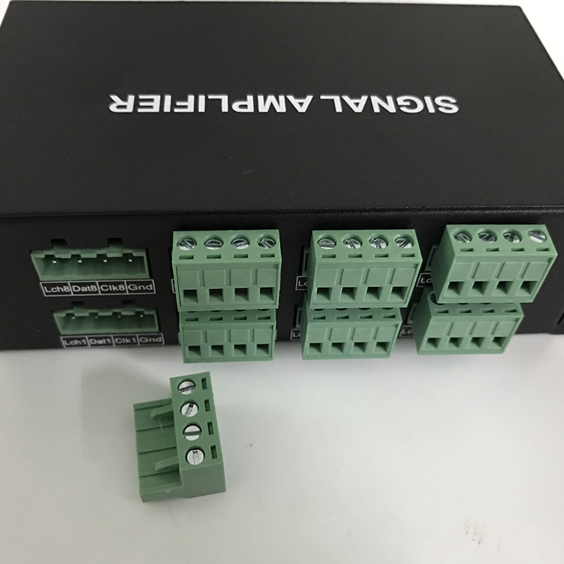 DC12V, 8 Channel SPI Signal Output Data Signal Amplifier For Programmable Dream Color 6803 1903 1809 1812 2811 IC Led Light Strips DC12V, 8 Channel SPI Signal Output Data Signal Amplifier For Programmable Dream Color 6803 1903 1809 1812 2811 IC Led Light Strips